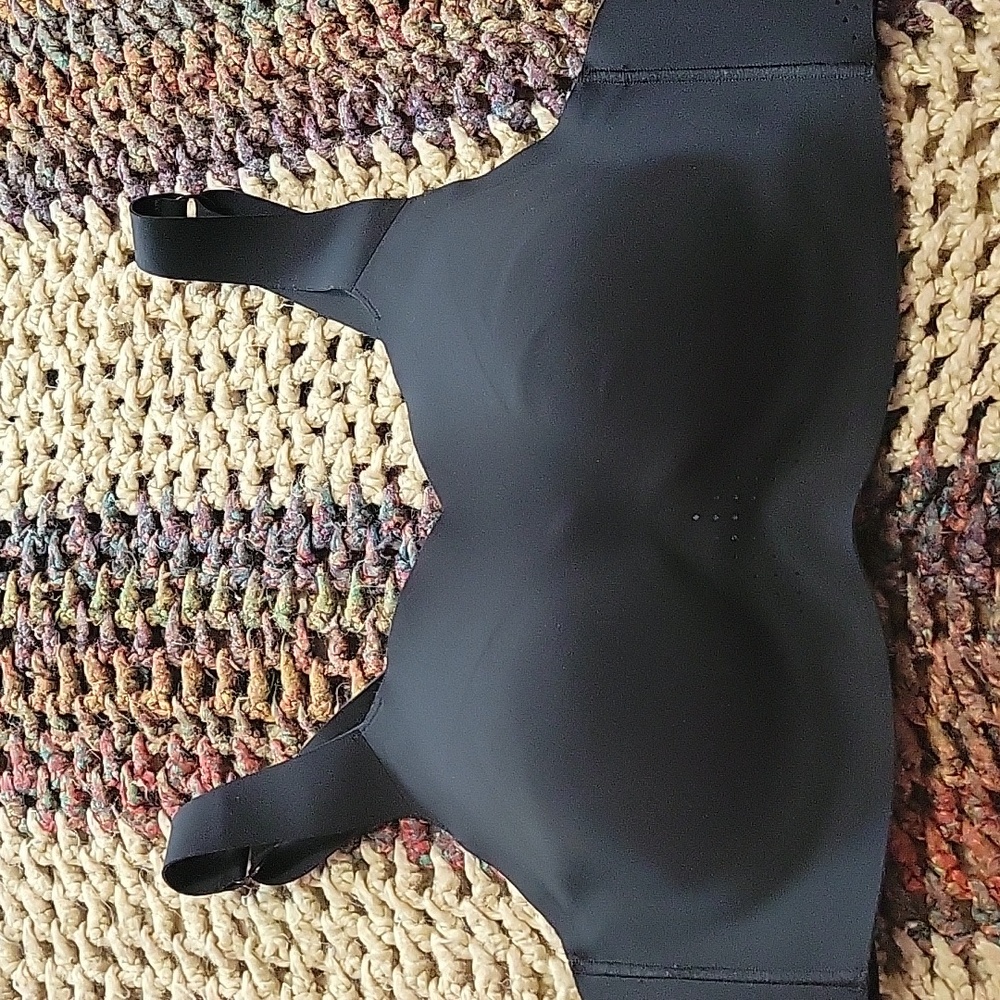 Brooks sports bra (NEW)
